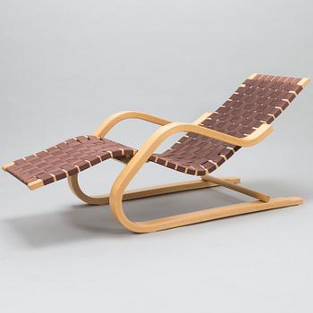 ALVAR AALTO, a 1980's chaise Lounge '43' for Artek.