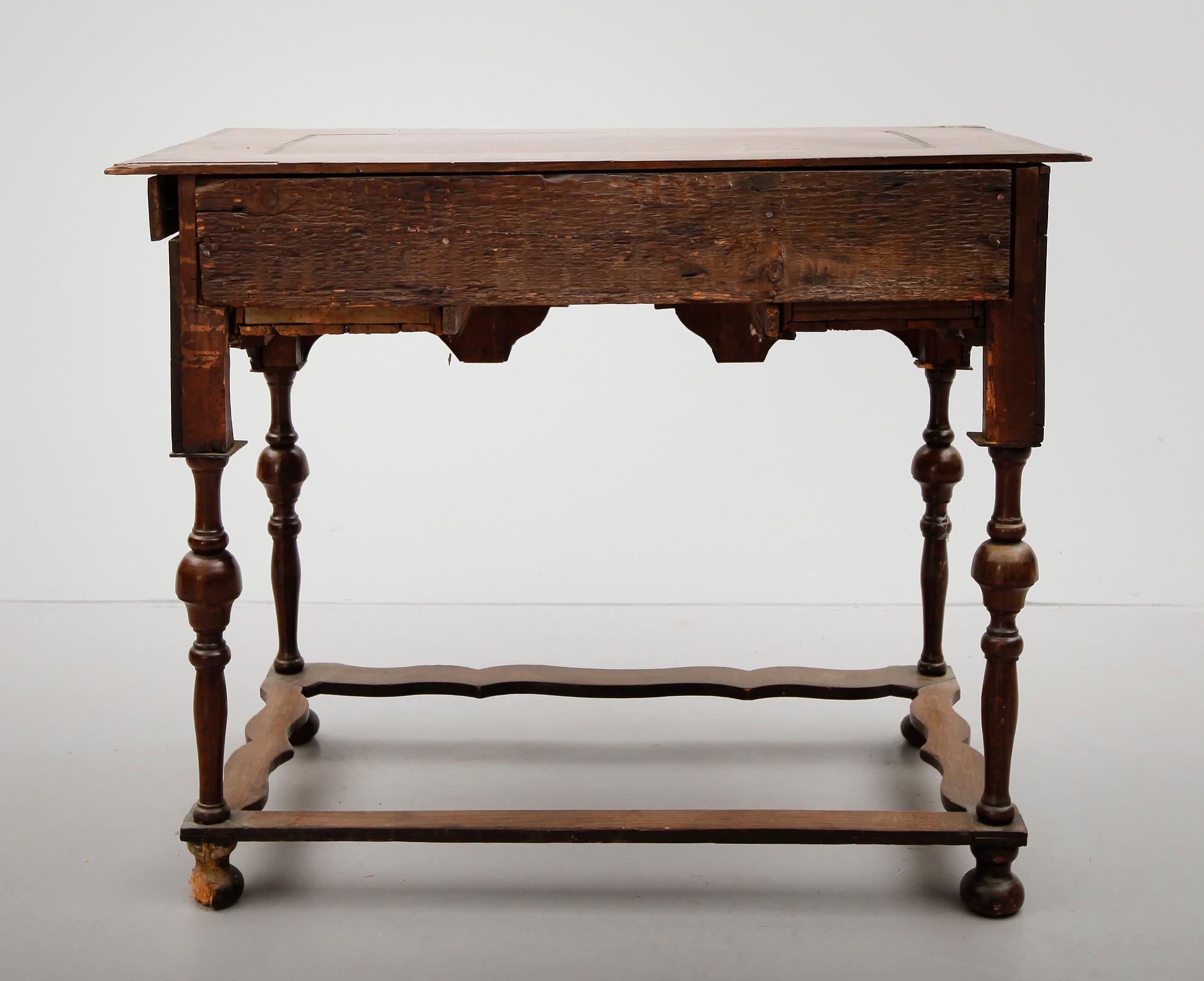 BORD, England, 1700-talets andra hälft.