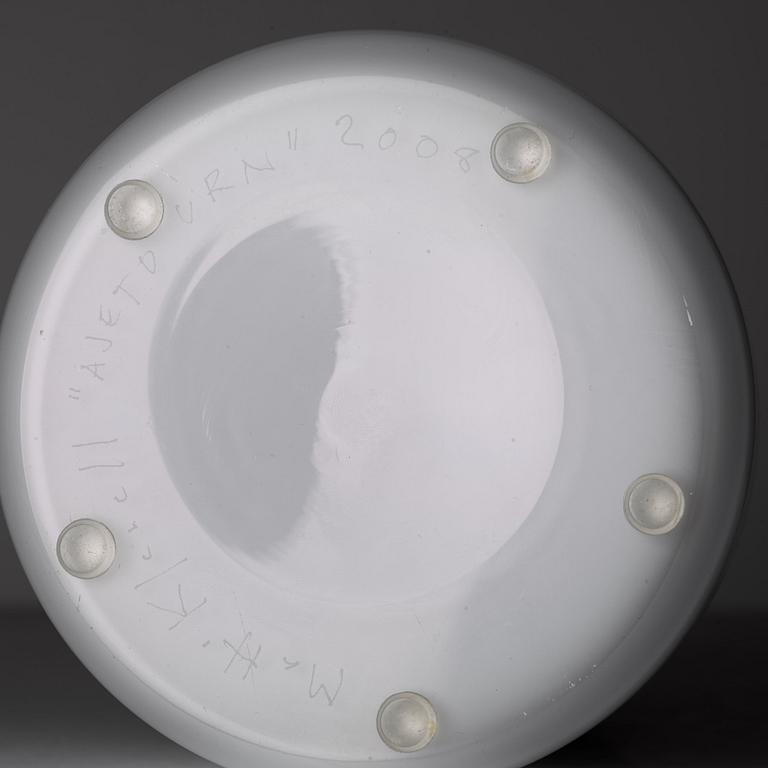 Matti Klenell, a unique free blown and solid glass "Ajeto Urn", produced at the Ajeto Glassworks, Czechia 2008.