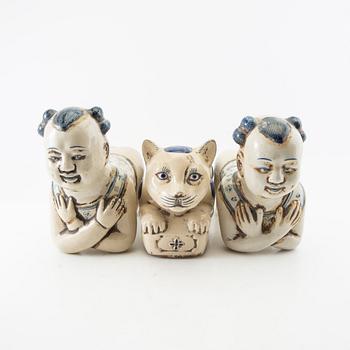 Head cushions 3 pcs China 20th century porcelain.