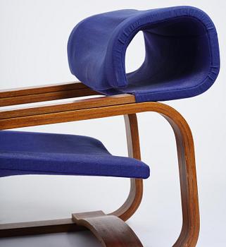 Jan Bocan, fåtöljer, ett par, Thonet, utförda för Tjeckoslovakiska ambassaden, Stockholm 1972.