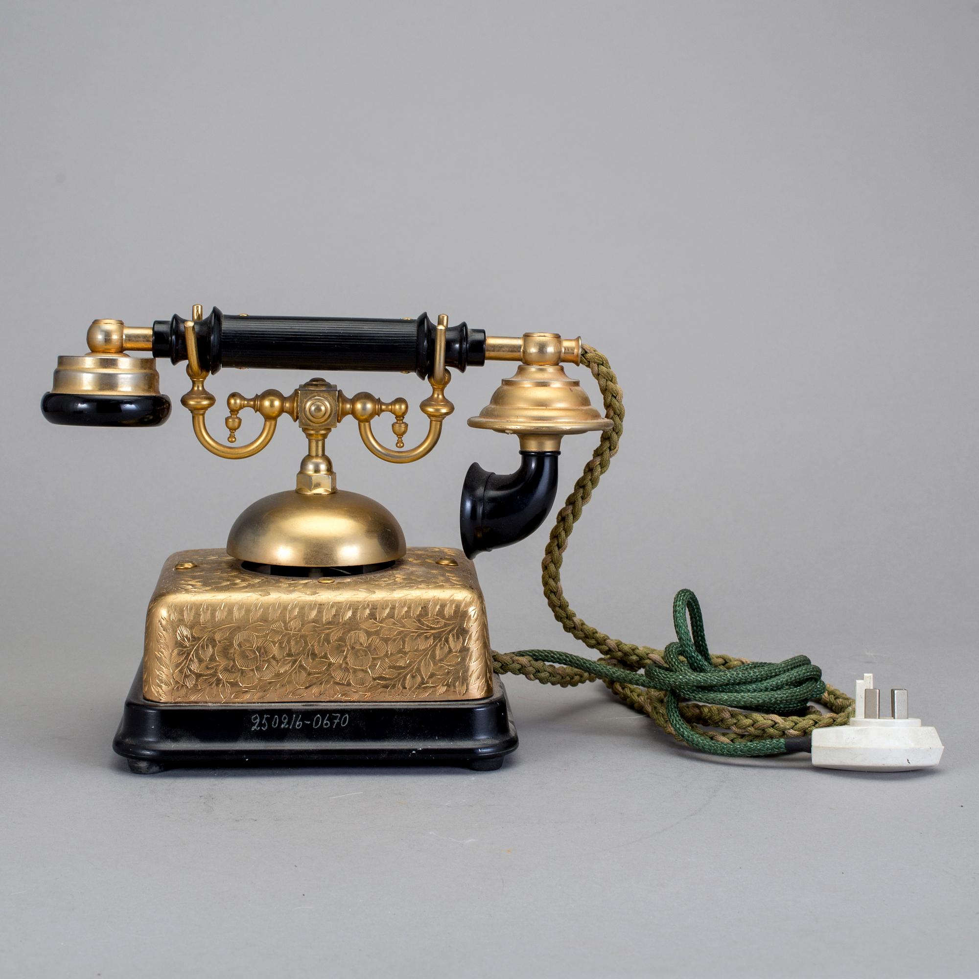 TELEFON, 1900-talets första hälft.