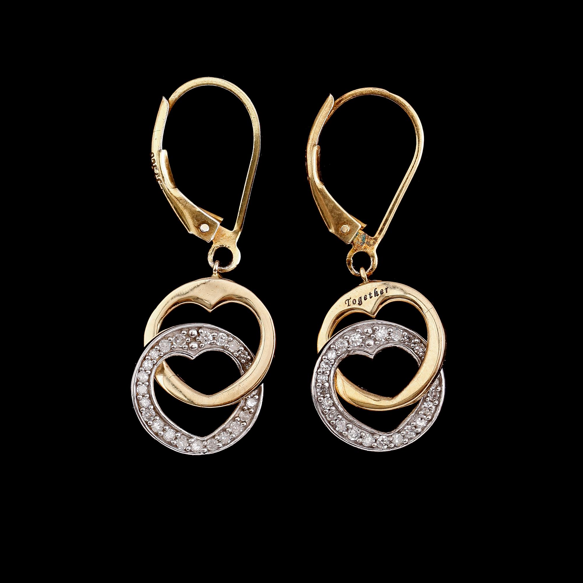 ÖRHÄNGEN, 1 par, 14 k guld/vitguld, briljantslipade diamanter tot ca 0.25 ct.