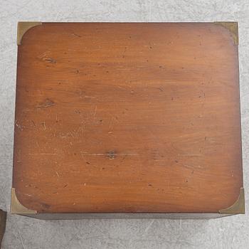 Sängbord ett par, 1900-talets slut.