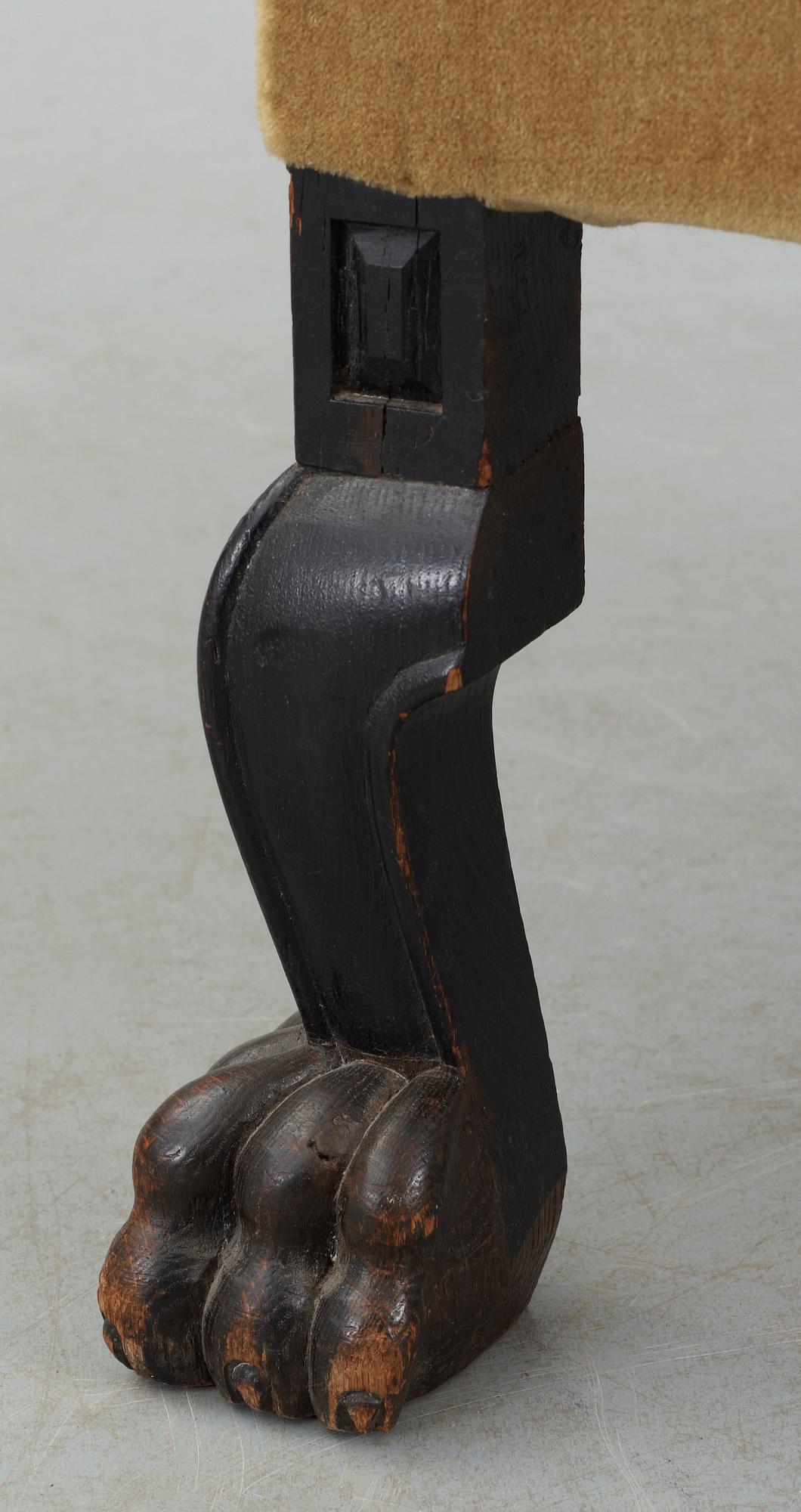 ÖRONLAPPSFÅTÖLJER, ett par, Lindskog, 1920-tal.