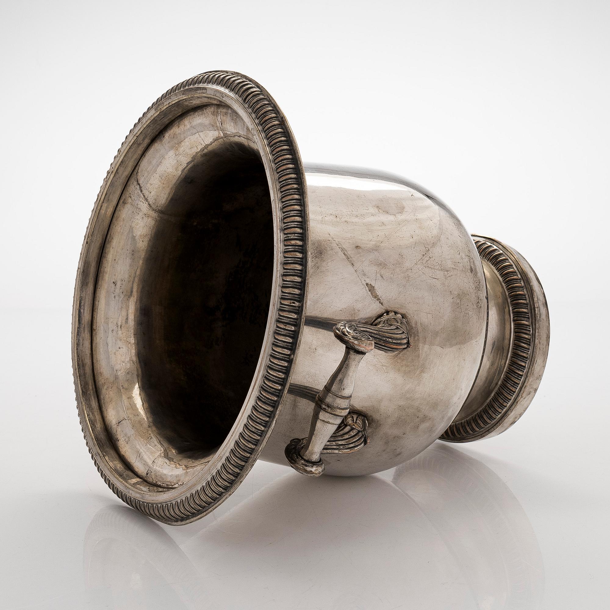 Samppanjajäähdytin, empire, 1800-luvun alkupuoli.