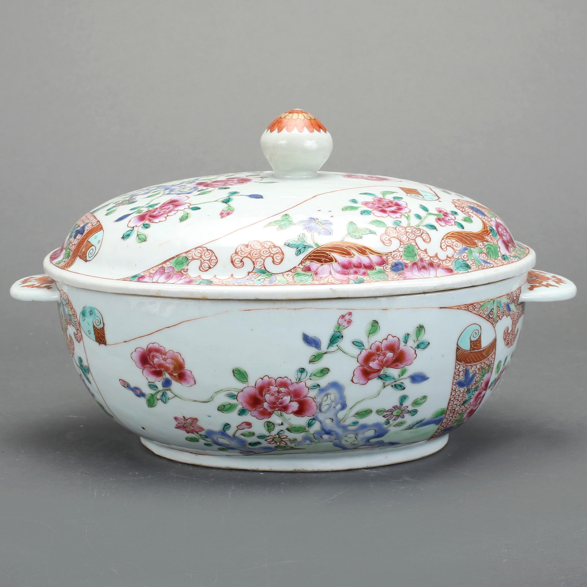 TERRIN med LOCK, kompaniporslin. Qingdynastin, Qianlong (1736-95).