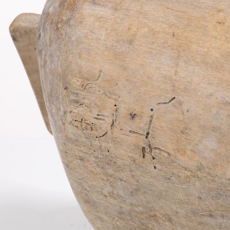 Skålar, 7 st, samt ett tråg, allmoge, 1800-tal.