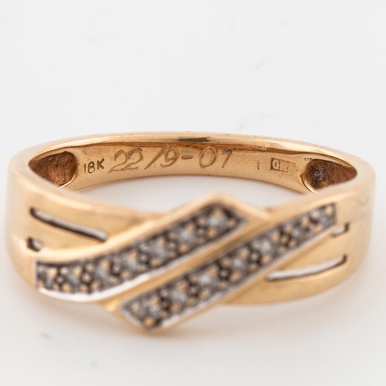 A single cut diamond ring.