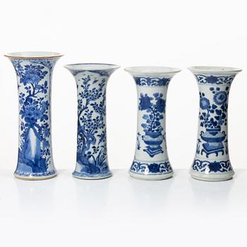 Four blue and white trumpet vases, Qing dynasty, Kangxi (1662-1722).