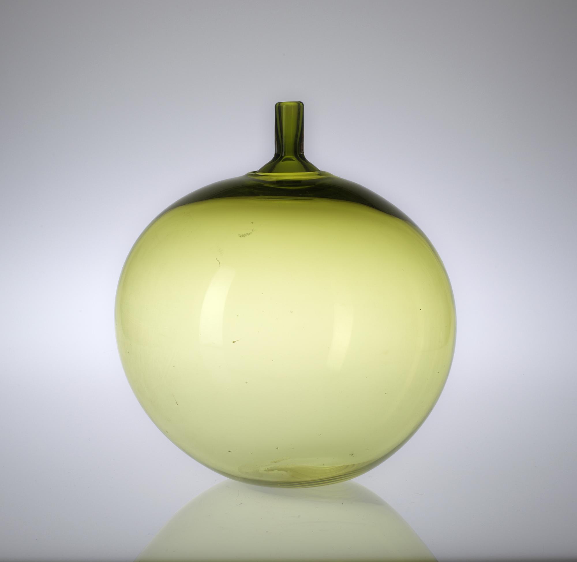An Ingeborg Lundin green glass 'Apple' vase, Orrefors.