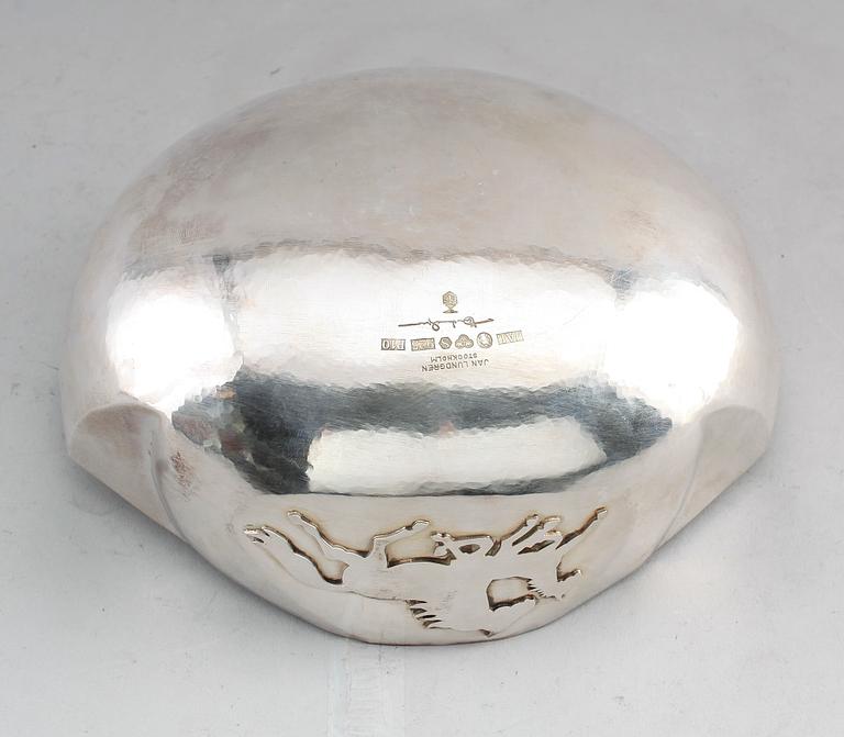 SKÅL, sterlingsilver, Jan Lundgren, Stockholm 1989. Vikt ca 480 g.