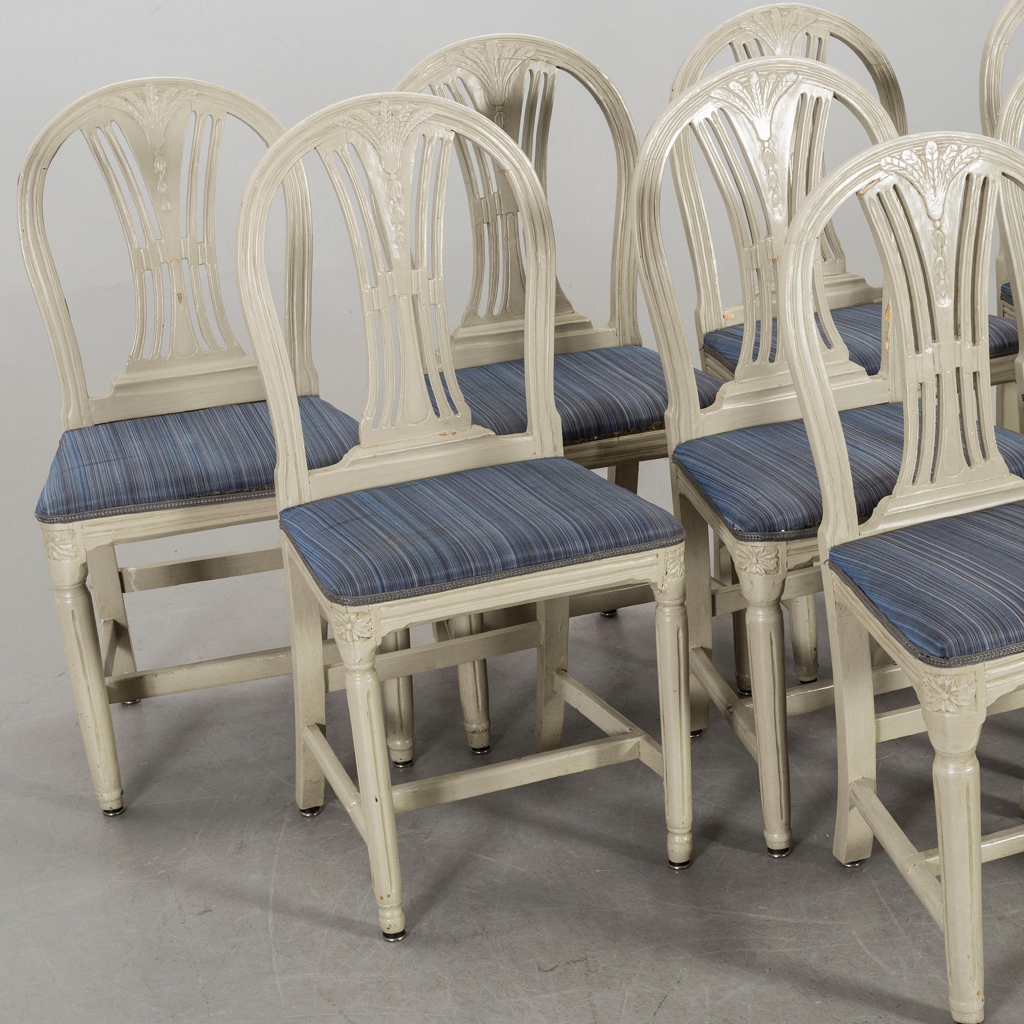 A set of eight Swedish late Gustavian chairs begging of the 19th century.