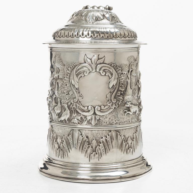 Richard Gosling, dryckeskanna, silver, London 1736.