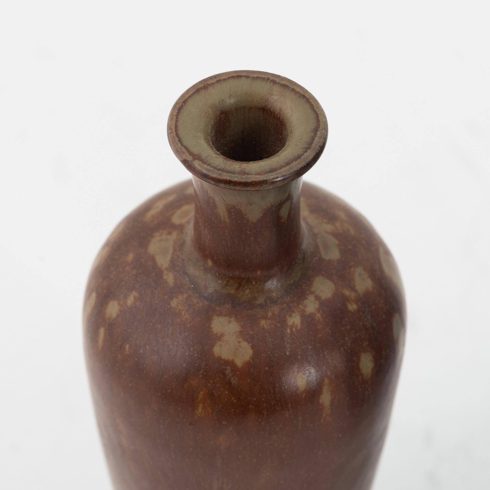 Gunnar Nylund, three stoneware vases, Rörstrand, Sweden.