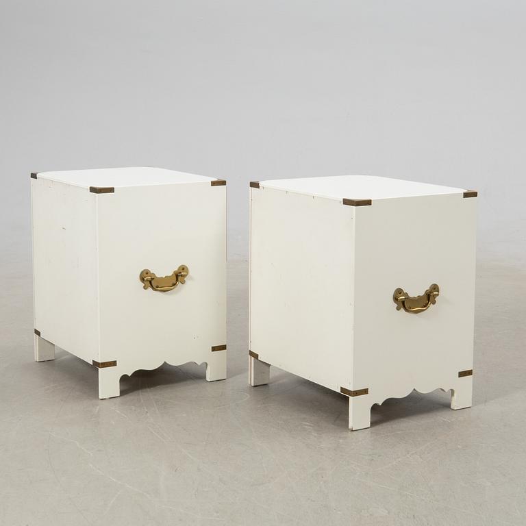 Sängbord, ett par, NK (Nordiska Kompaniet) 1900-talets senare del.