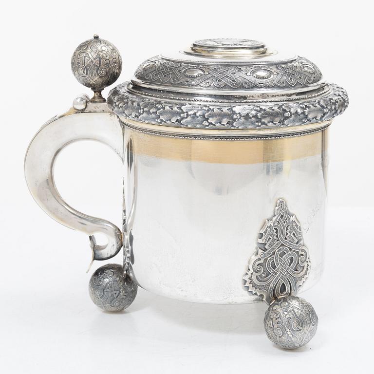 Karl Anderson, Dryckeskanna, silver, Stockholm 1906.