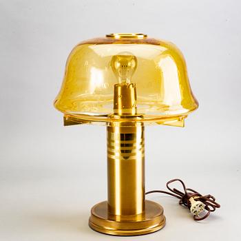 A BRASS TABLE LAMP FROM NYA ÖIA SWEDEN.