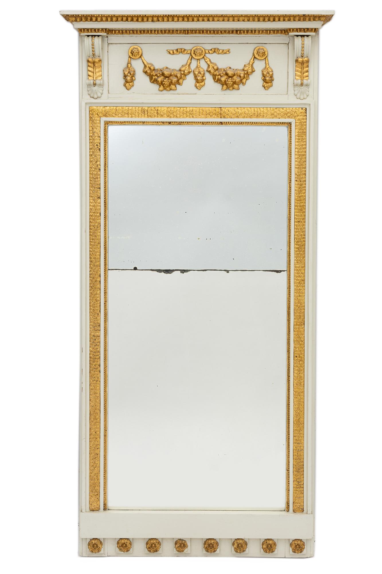 Mirror, late Gustavian, 18th century.