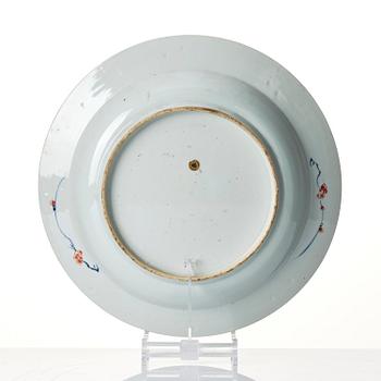 Fat, porslin. Qingdynastin, Kangxi (1662-1722).