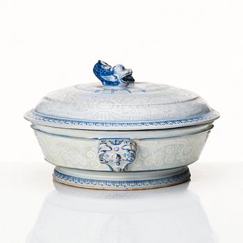 A round Swedish Rörstrand faience tureen with cover, dated 24/4 1752.