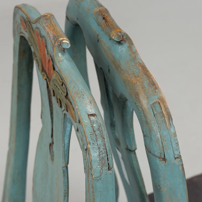 a set of 6 early 10th century folk art chairs from Hälsingland.