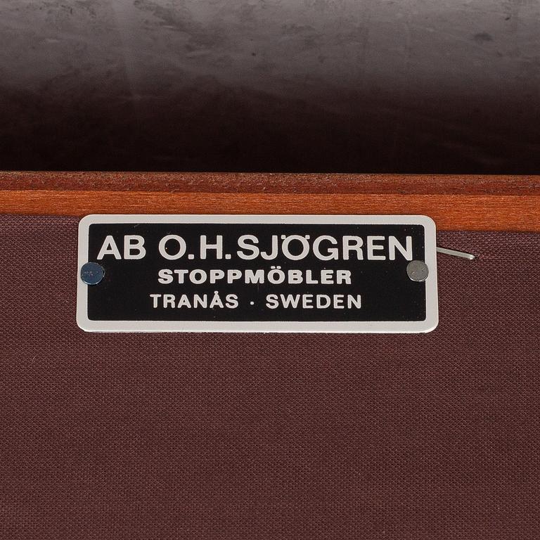 Carl Malmsten, a pair of 'Husfadern' armchairs, OH Sjögren 1988.