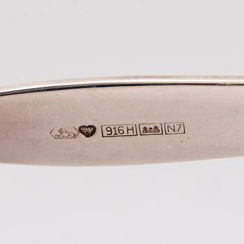 TAPIO WIRKKALA, ATERINSARJA, 57 osaa, hopeaa, "Tapio", Hopea-/Kultakeskus, Hämeenlinna 1961-76.