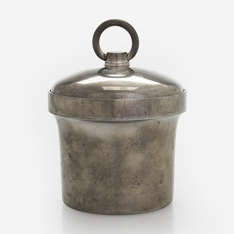 Bertel Gardberg, burk med lock, Hopeatehdas Oy, Helsingfors.