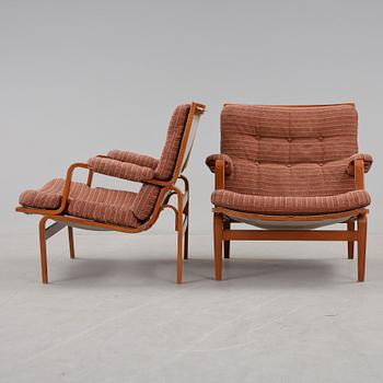 FÅTÖLJER, ett par, "Ingrid", Bruno Mathsson för Dux, 1900-talets slut.