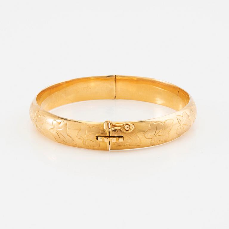 Bracelet 18K gold, likely Vicenza Italy.