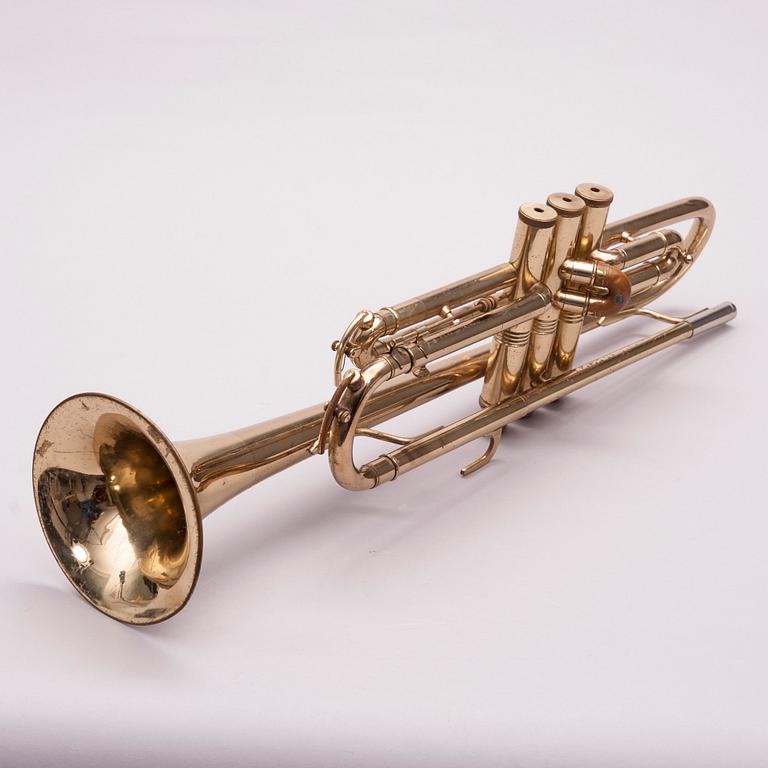 TRUMPET, mässing, Oxford Amati-Kraslice, numrerad 554404. 1900-tal.