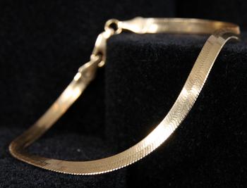 RING SAMT ARMBAND, guld, tot vikt, 7g.