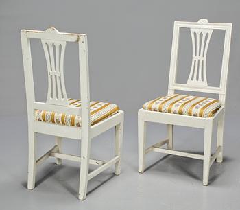 STOLAR, 2 st, gustavianskt provinsarbete, 1800-talets första hälft.