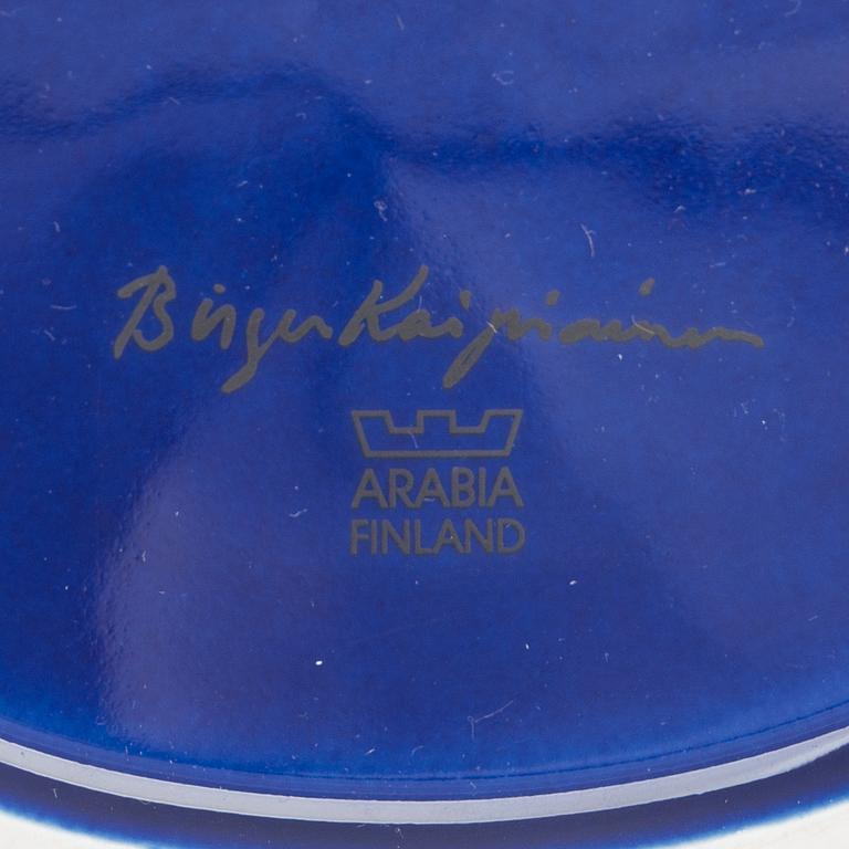 Birger Kaipiainen,  a ceramic dish signed Birger Kaipiainen, Arabia, Finland.
