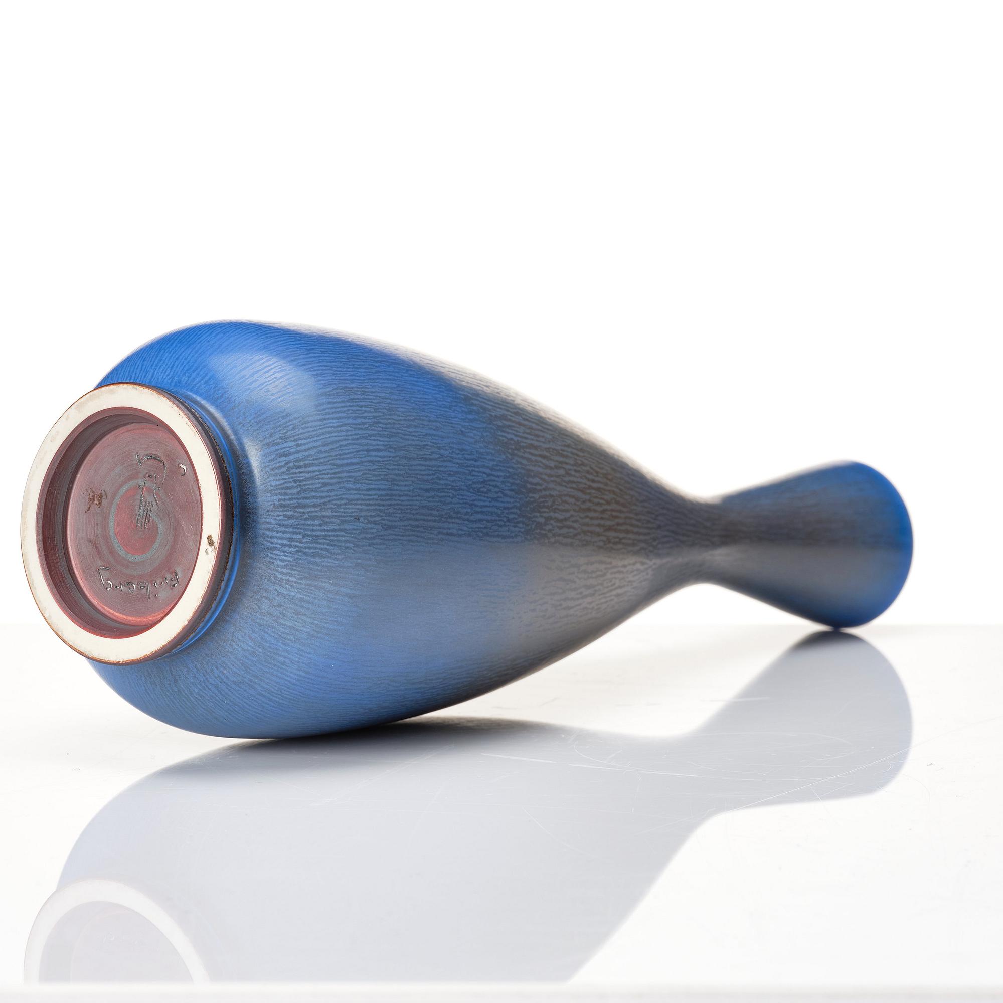 Berndt Friberg, a stoneware vase, Gustavsberg studio, Sweden 1961.