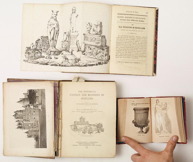 BOKPARTI OM ARKITEKTUR OCH SKULPTUR, 6 vol, bla "The Historical Castles and Mansions of Scotland" av AH. Millar, London 1890.