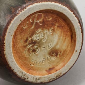 VASER, 3 st, samt SKÅL, stengods, Carl Harry Stålhane, Rörstrand Ateljé, 1900-talets andra hälft.