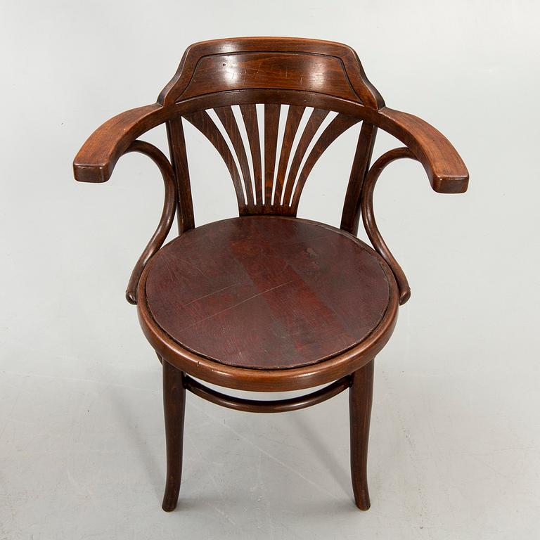 A set of two armchairs and one swivel chair Thonet and Khon erly 1900s.