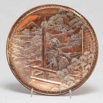 A Japanese copper dish, 20th century.