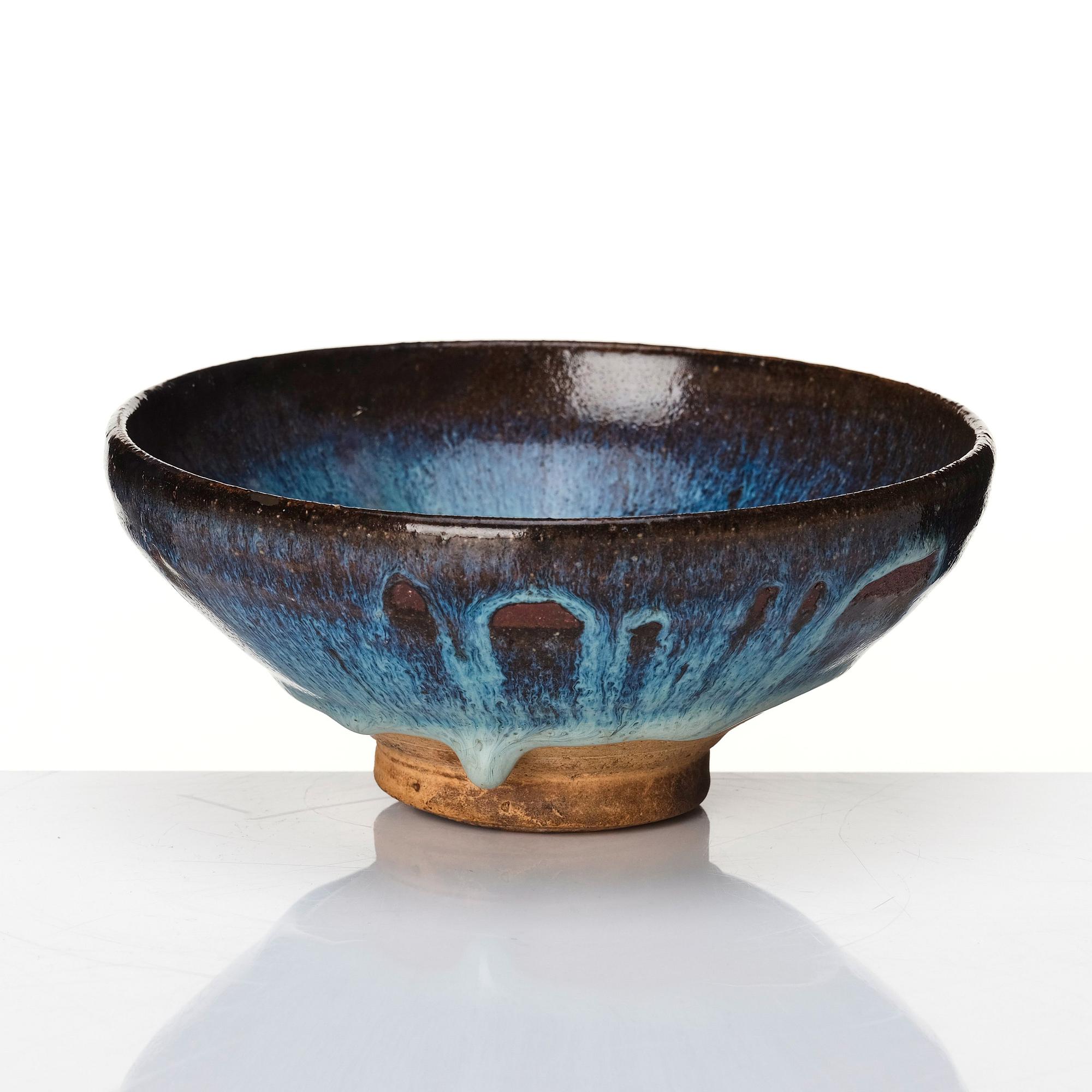 A lavender blue hairs fur glazed bowl, Song/Yuan dynasty.