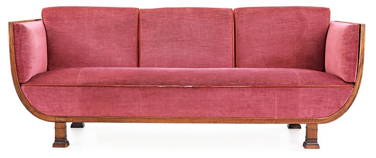 An Eric Chambert sofa/daybed, Chamberts Möbelfabrik, Norrköping 1930's.