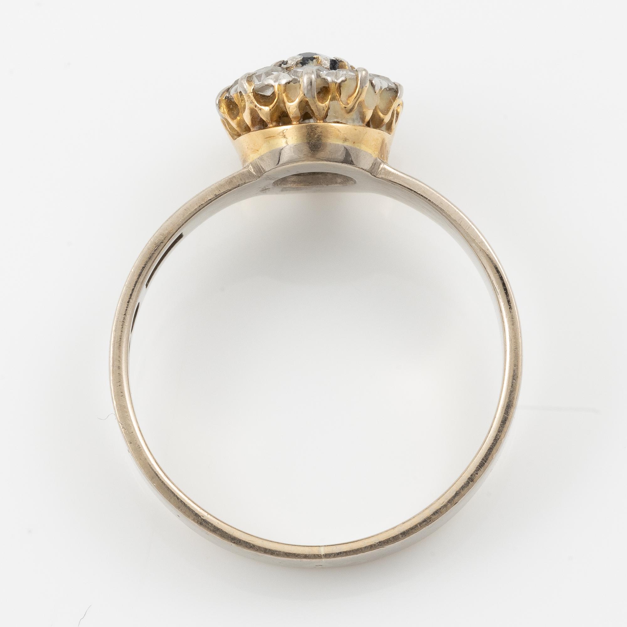Bengt Liljedahl, ring 18K gold with a blue stone and eight-cut diamonds.