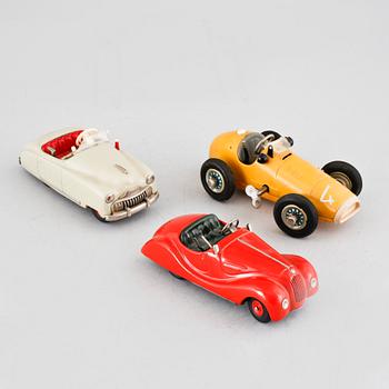 Tre toy cars from Schuco from the mid 20th century.