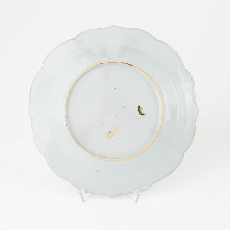 Six porcelain pieces, China, 18th-19th century.