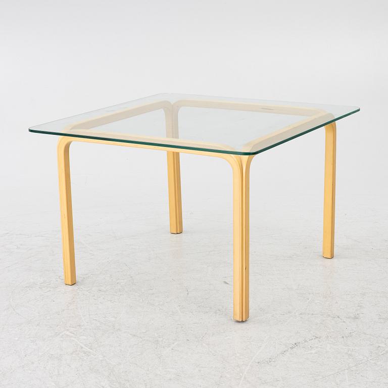 Alvar Aalto, a coffee table, model Y805, Artek, second half of the 20th Century.