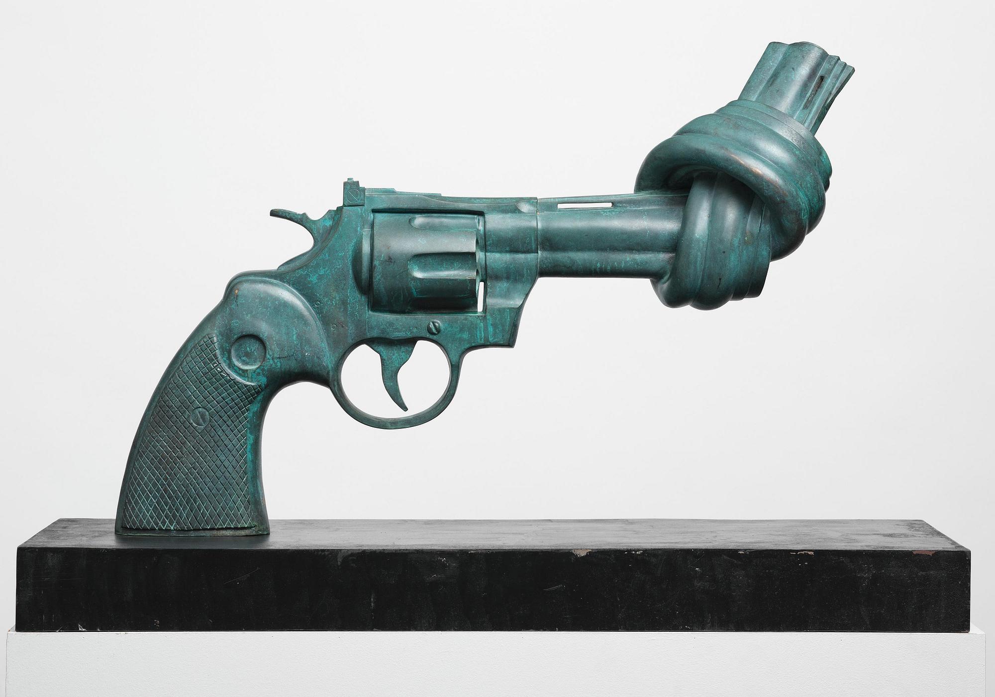 Carl Fredrik Reuterswärd, "Non Violence".