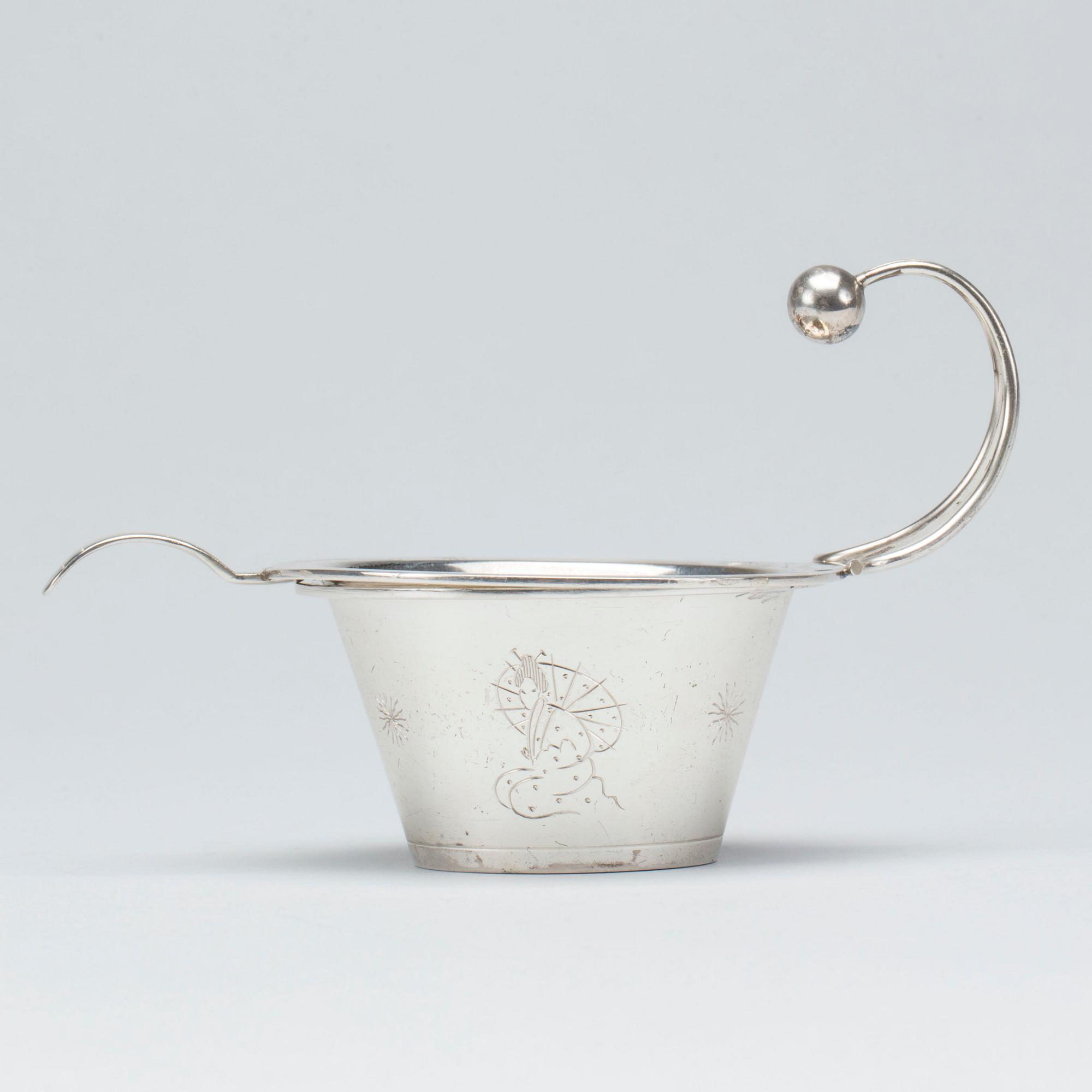TESIL, silver CG Hallberg, Stockholm 1934, vikt 90 g.