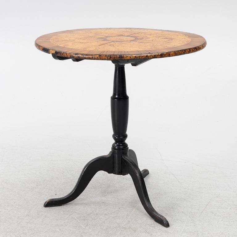A folding table, Mälardalen, first half of the 19th century.