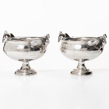 A pair of Swedish sterling silver bowls, mark of Guldsmed S Petersson i Söderhamn Ab, Bollnäs 1987.